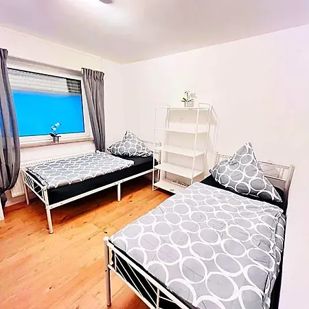 Premium In Koeln - Huerth! 3*